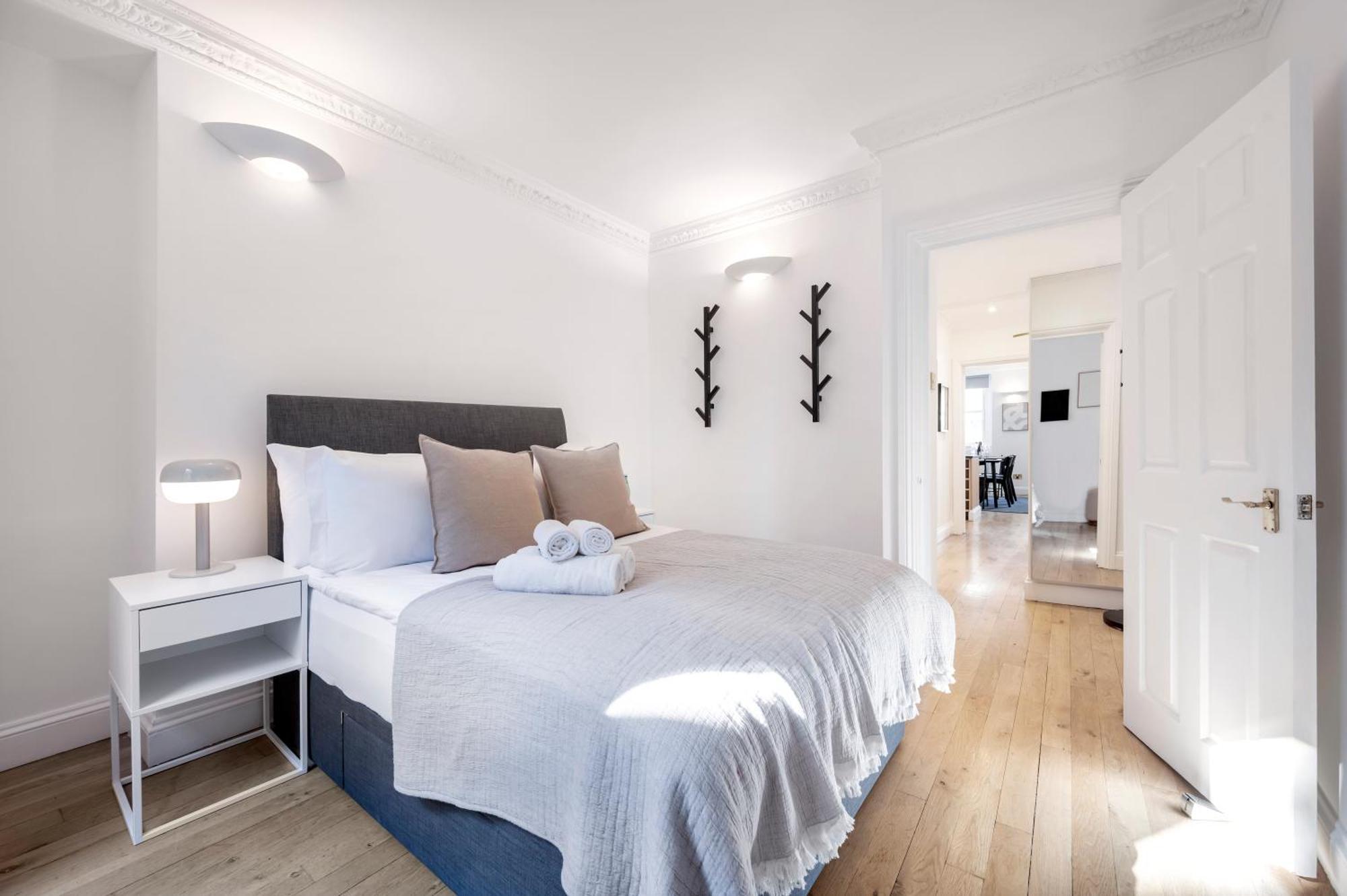 2 Bedr, 3 Beds, 1 Bath Thames, Trafalgar Sq Londra Esterno foto